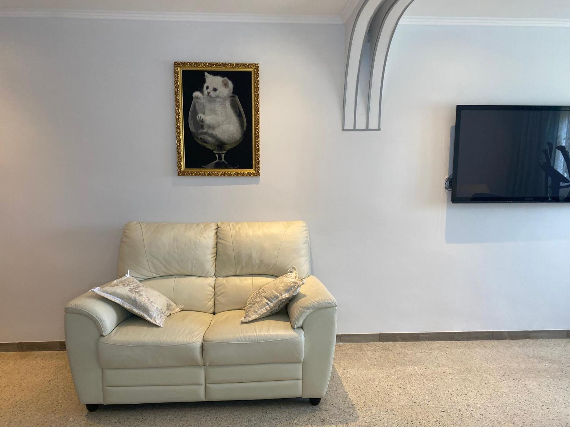 Shared Apartment! Piso Compartido! Общая Квартира! Sevilla Exterior foto
